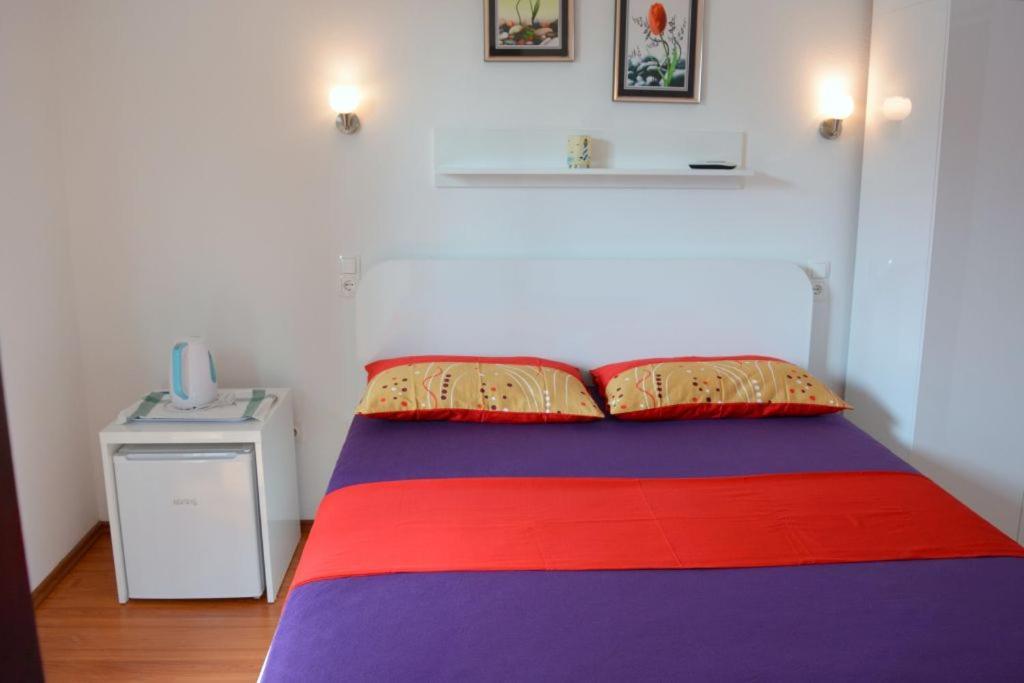 Apartmani Ana Juricev Vodice Zewnętrze zdjęcie
