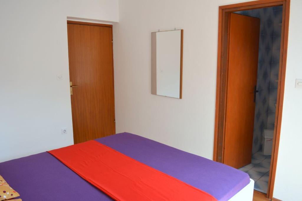 Apartmani Ana Juricev Vodice Zewnętrze zdjęcie