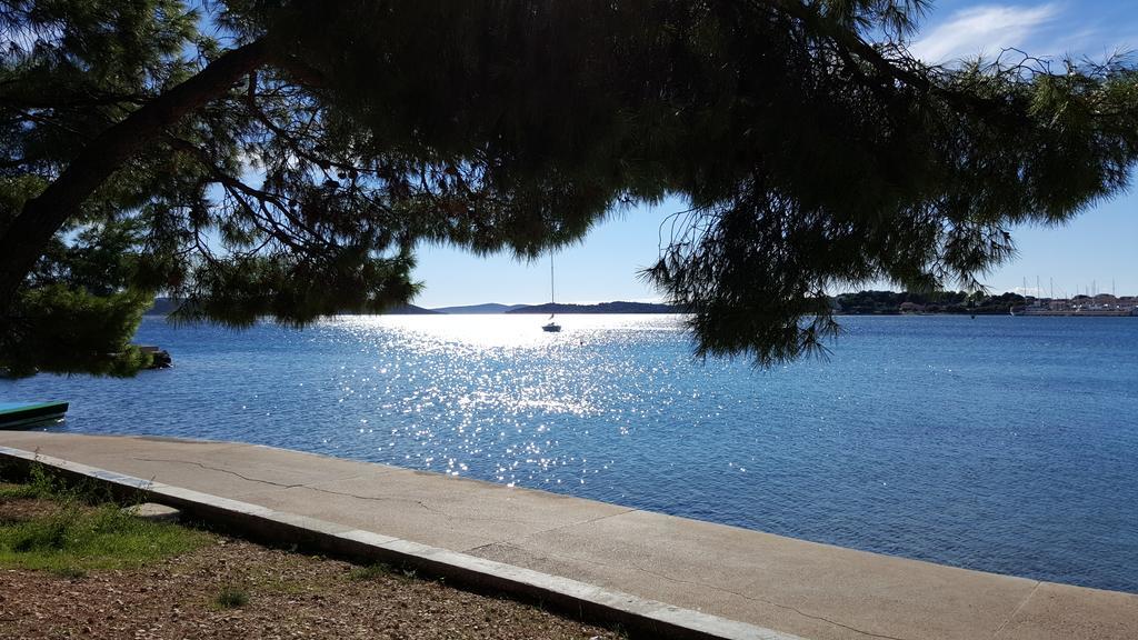 Apartmani Ana Juricev Vodice Zewnętrze zdjęcie