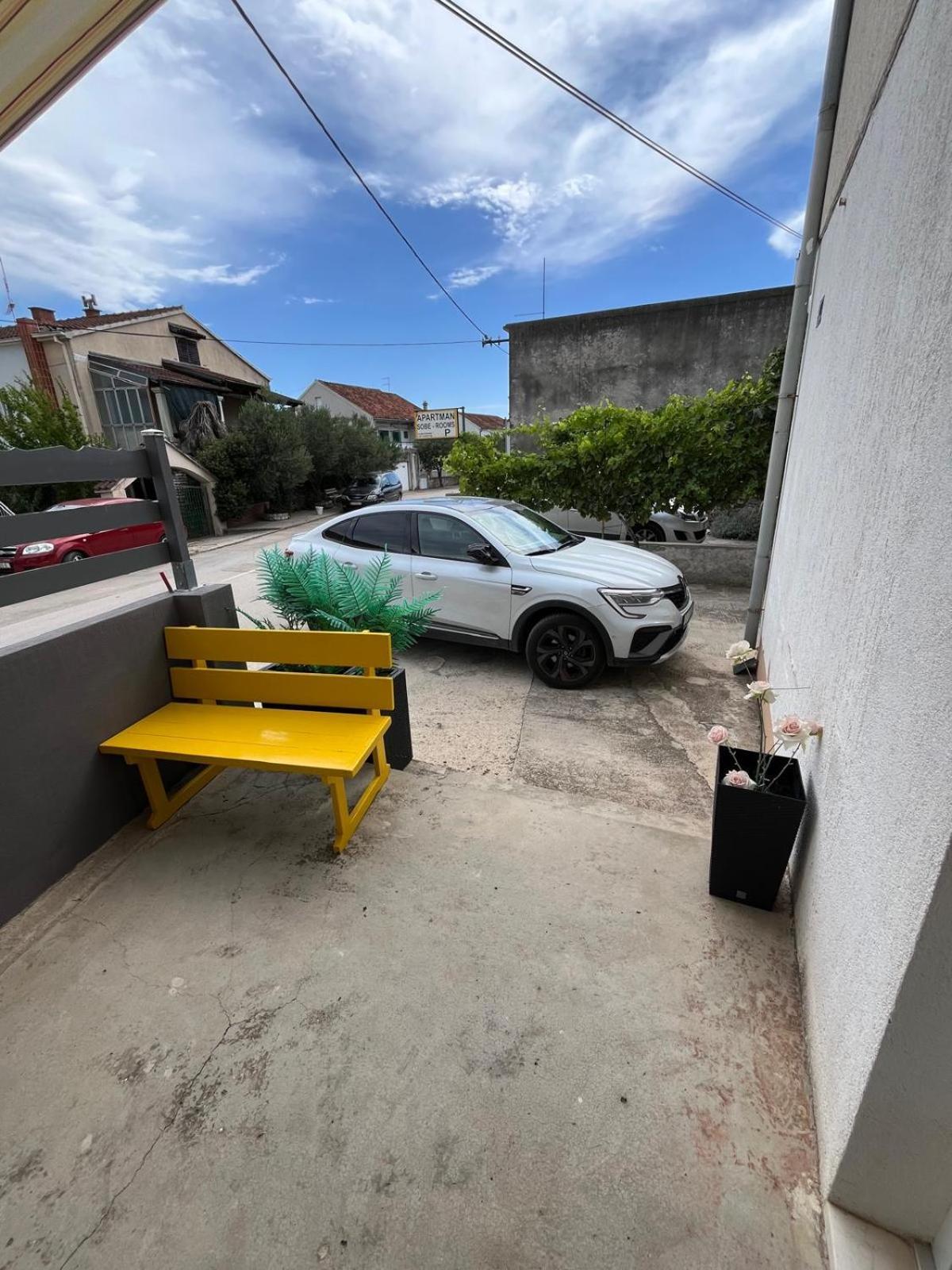 Apartmani Ana Juricev Vodice Zewnętrze zdjęcie