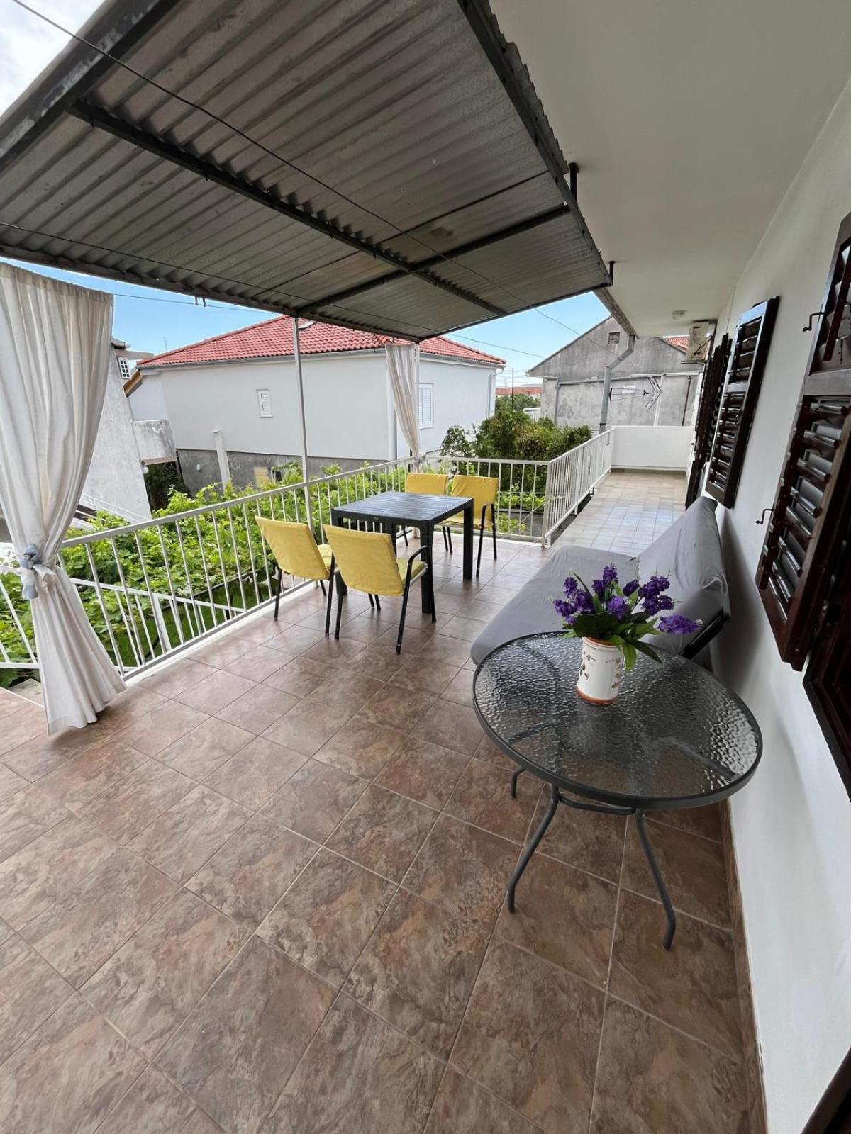 Apartmani Ana Juricev Vodice Zewnętrze zdjęcie